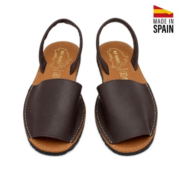 menorquinas marrones hombre piel