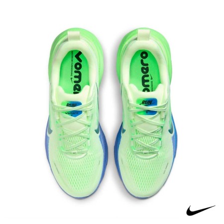 Vista superior Nike Vomero 18 verde hombre running