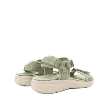 Sandalias deportivas mujer color verde salvia con plantilla EVA vista trasera.
