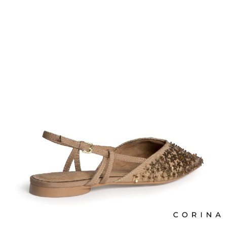 Zapatos planos elegantes para mujer en color arena con flores decorativas