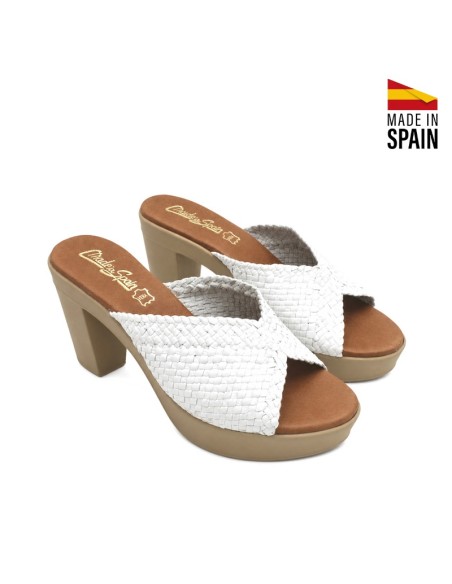 Sandalias blancas de piel trenzada con plantilla de piel