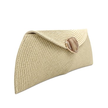 Bolso clutch beige elegante para invitada