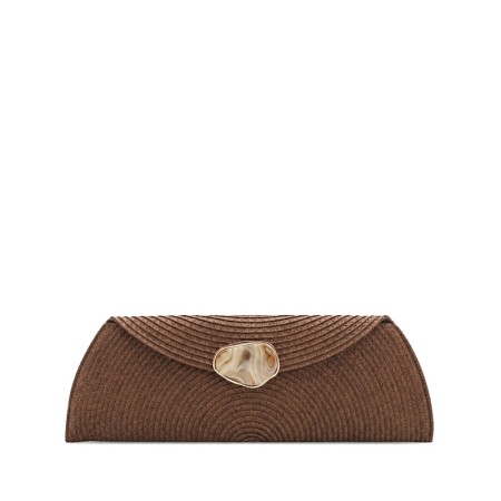 Bolso clutch rafia marrón con piedra decorativa