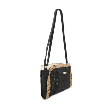 Bandolera negra de rafia con detalles naturales