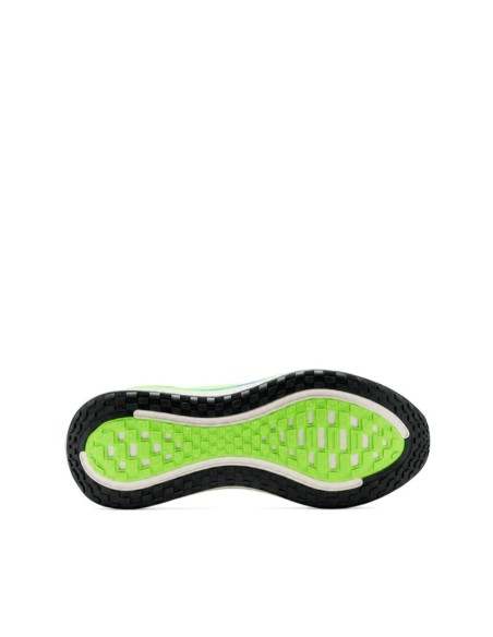 Suela exterior de las Nike Vomero Plus verde con goma de tracción