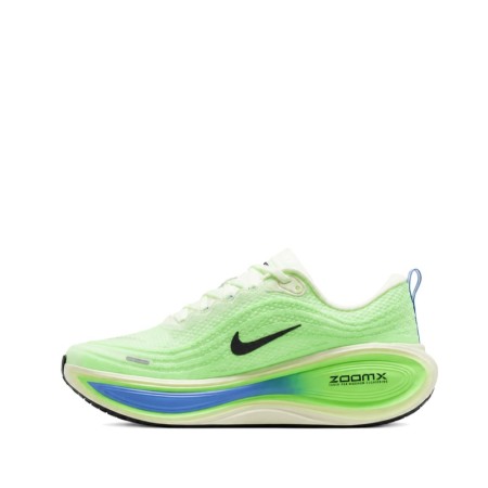 Nike Vomero Plus verde lateral interior con amortiguación ZoomX