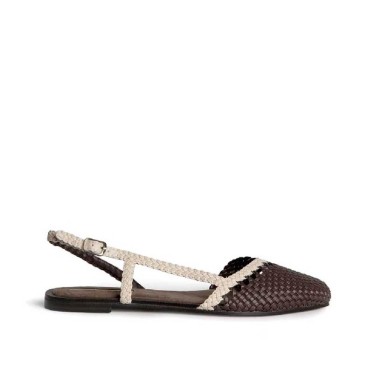 zapato plano mujer marrón trenzado con hebilla lateral