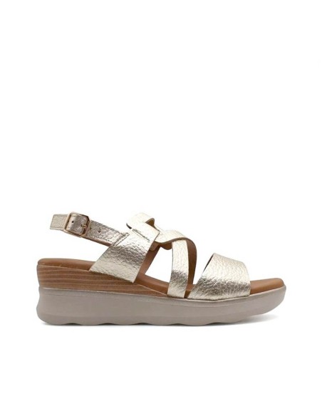 Sandalia cuña media dorada piel mujer vista lateral