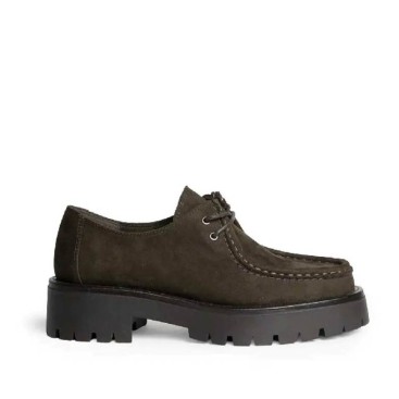 zapato wallabee mujer​