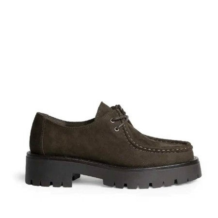 zapato wallabee mujer​
