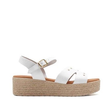sandalias tachuelas plataforma blancas