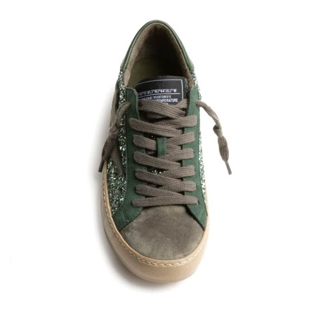 Zapatilla Corina rayo verde vista superior con lengüeta y cordones