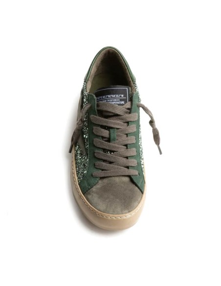 Zapatilla Corina rayo verde vista superior con lengüeta y cordones