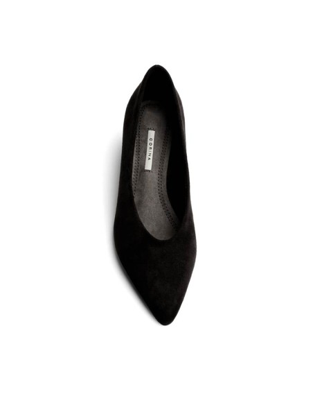 zapatos de salon negros de antelina vista superior