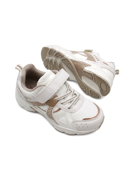 Deportivas niña blancas y beige con suela ligera y zonas de goma