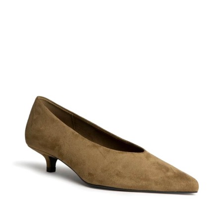 Zapato de salón camel de mujer con punta fina