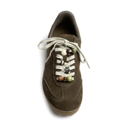 Zapatilla con abalorios verde kaki Corina M6510 vista frontal