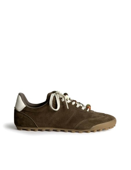 Zapatillas con abalorios verde kaki Corina M6510 vista lateral