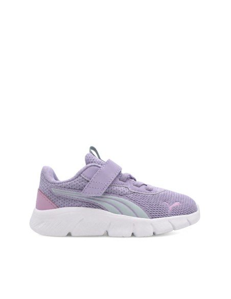 Zapatillas deportivas niña Puma lila con velcro y cordón elástico.