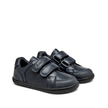 Vista lateral del zapato colegial barefoot niño azul marino Conguitos con cierre adherente
