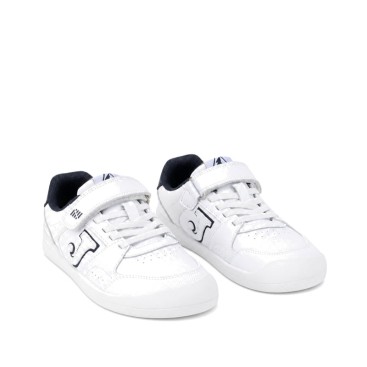 Zapatillas infantiles Joma Academy Jr Barefoot blancas con cierre de velcro