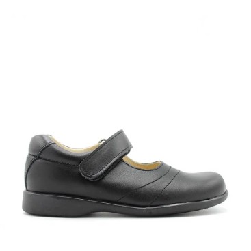 zapatos negros de colegio niña