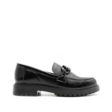 zapatos mocasines para niñas vista lateral con suela de goma con plataforma