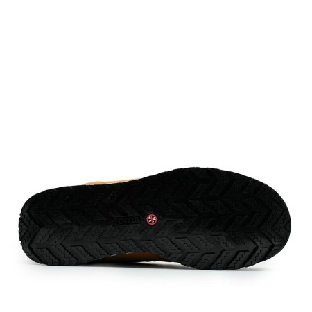 Suela antideslizante negra de botas trekking Joma hombre