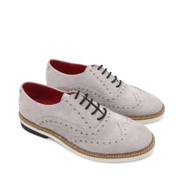 Zapatos Oxford grises hombre con picado decorativo y suela ligera