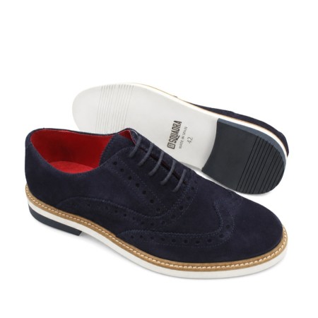 Zapatos azul marino hombre estilo brogue con suela combinada