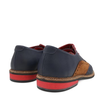 Zapatos brogue hombre con pespunte visto y suela ligera