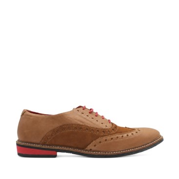 zapatos derby brogue de hombre en color cuero