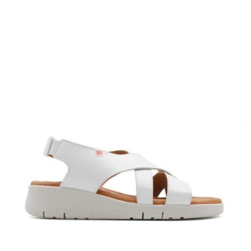 cuñas bajas blancas cómodas