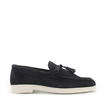 mocasines azul marino con borlas de piel serraje