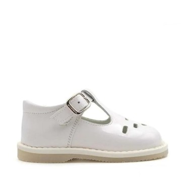 Zapatos blancos niño vestir de charol