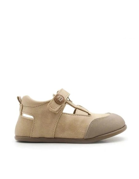 Sandalias cerradas para niño beige