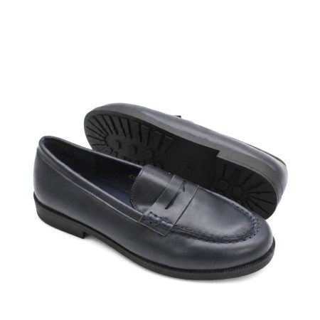 Zapato mocasín azul marino