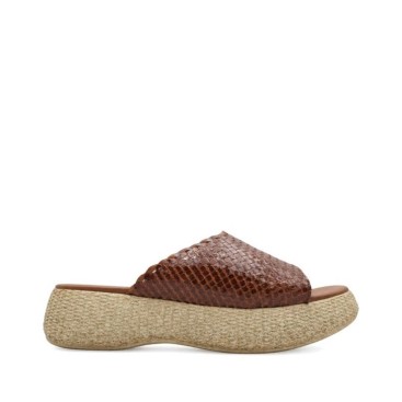 Zueco Marrón de Plataforma Toscana con piel trenzada camel y marrón