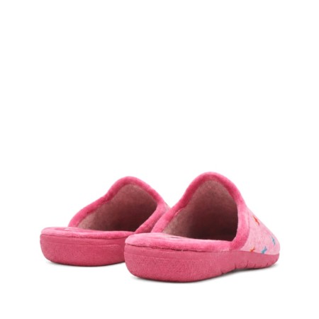 Zapatilla de casa rosa fabricada en España