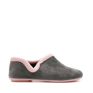 zapatilla de casa cerrada mujer​
