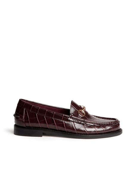 Mocasín coco con estribo burdeos para mujer Corina M6651 lateral