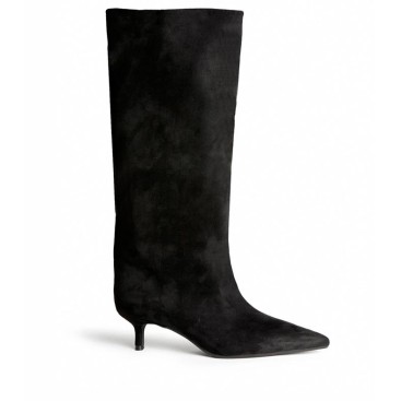 Bota tacón kitten negra Corina M6894 vista lateral