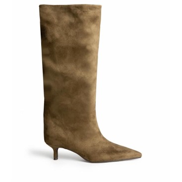 Bota alta tacón kitten camel Corina M6894