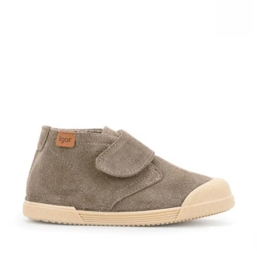 Botas respetuosas niño Igor tui topo