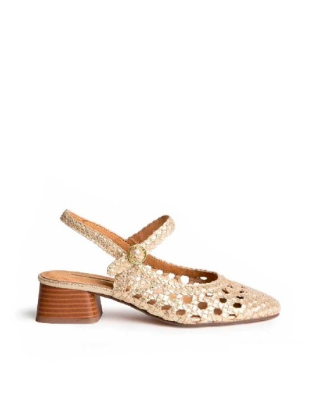 zapatos dorados tacon bajo mujer diseño trenzado