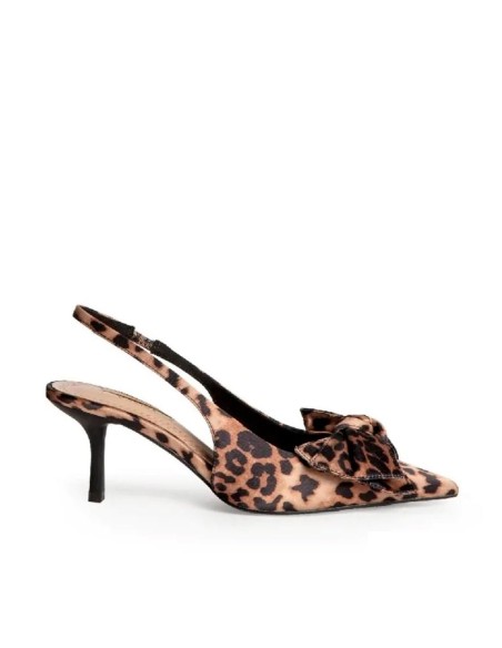 Zapato de Salón Destalonado estampado leopardo