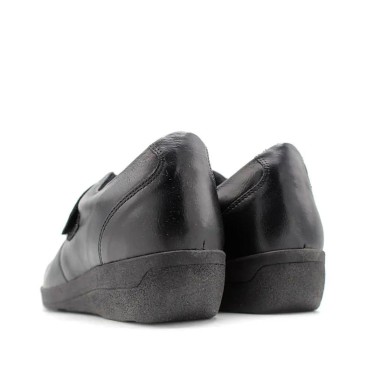 Zapatos de señora con velcro negro