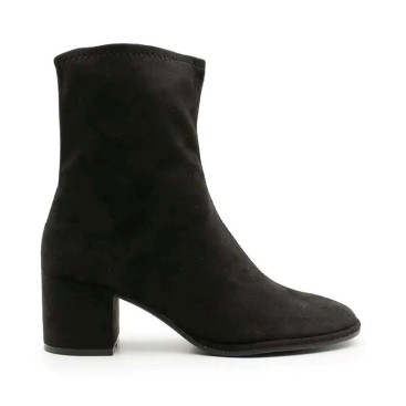 botin caña elastico tacon​ negro