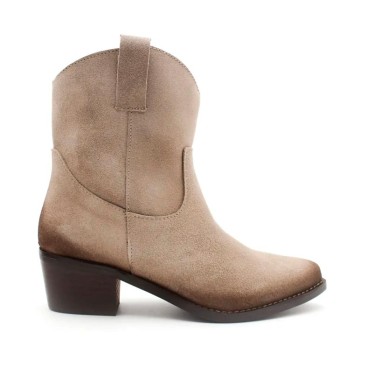 botín campero de serraje beige con tacón cómodo