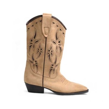 Bota western troquelada camel Corina M4751 para mujer